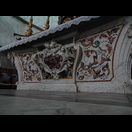 Marmorintarsien im Sockel des Altars